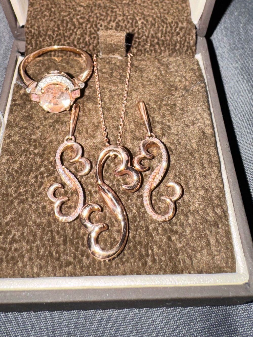 Rose Gold Swirl Pendant Necklace and Earrings Set - Women Jewelry